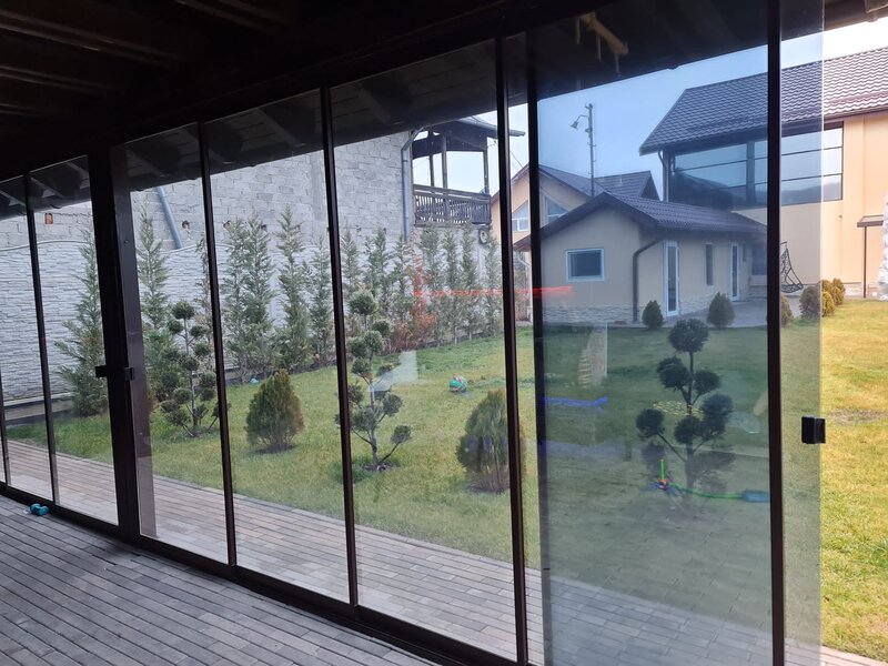 Inchideri balcoane si foisoare: design modern si izolatie standard